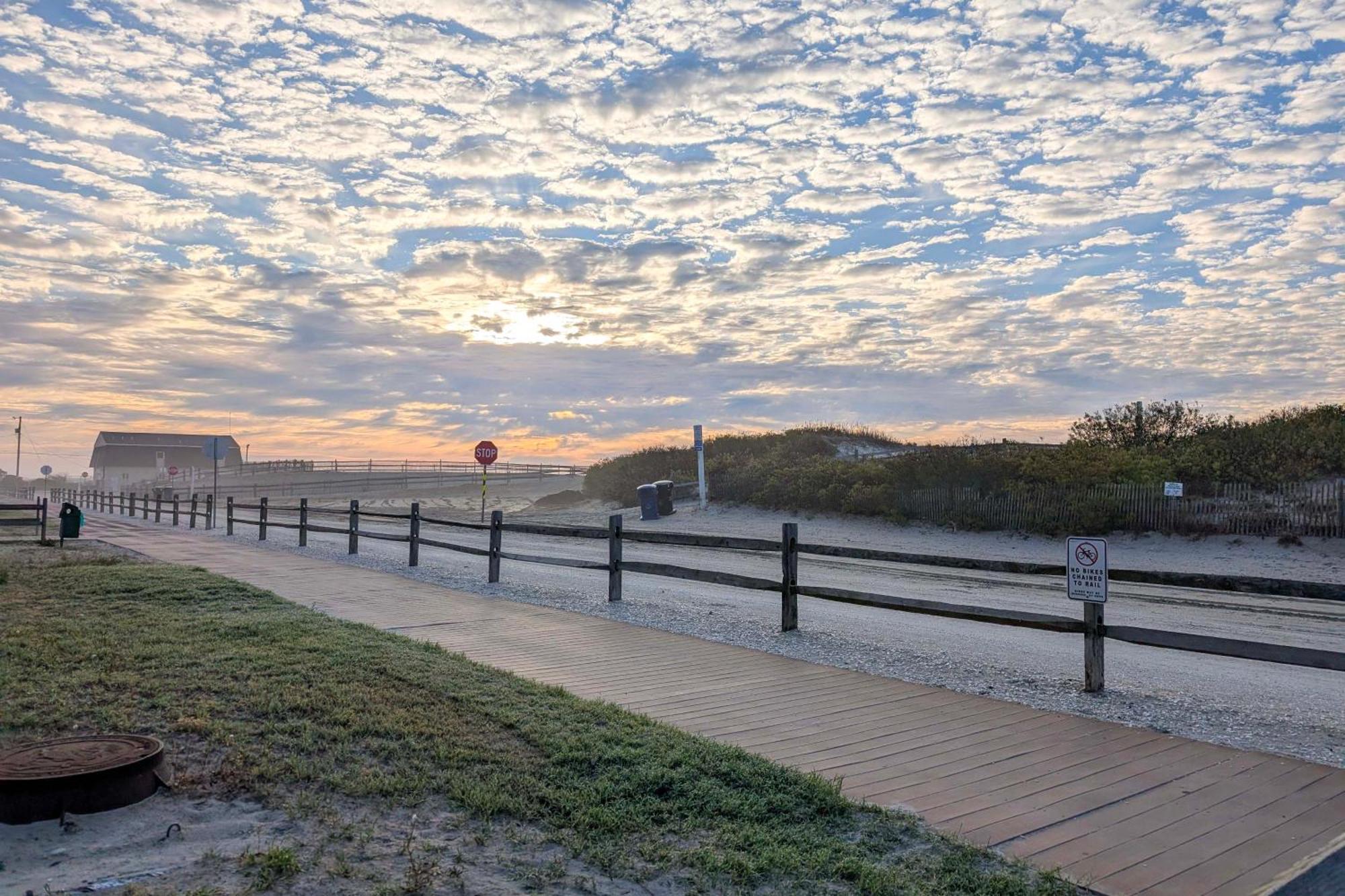 Coastal Condo With Pool, 1 Block To Wildwood Beach! Esterno foto
